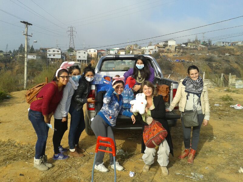amigos solidarios en valparaiso