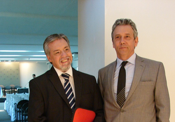 De la Procuradoría Nacional y nuestro vecino, Alejandro Poquet, representante local de la INECIP, quien organizó el simulacro con la intención de impulsar los juicios por jurado en nuestra provincia.
